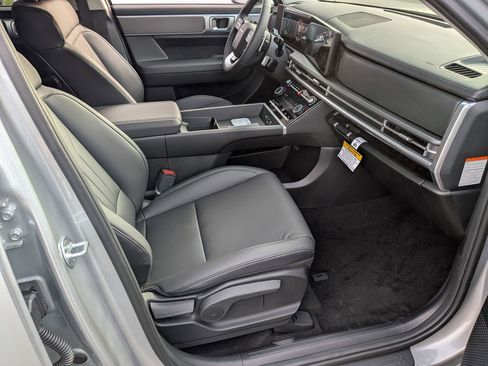 New 2026 Hyundai Santa Fe SEL image 24