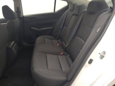 Used 2023 Nissan Altima 2.5 SV image 18