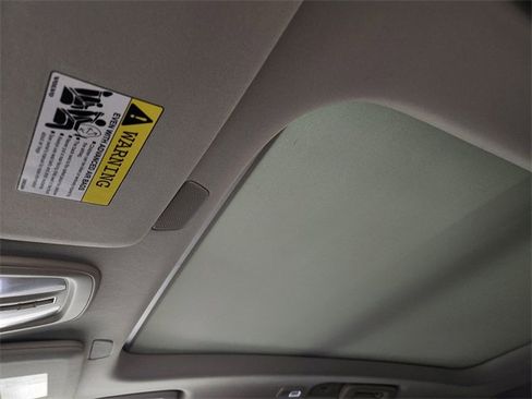 Used 2025 Volvo XC90 B6 Plus image 26