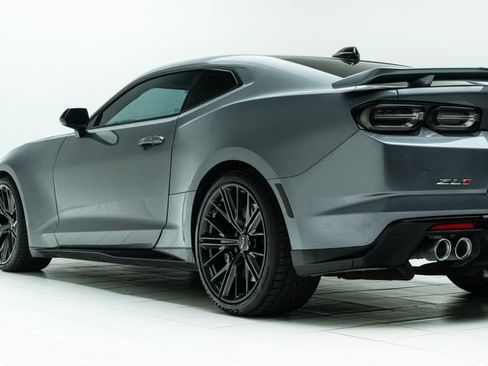 Used 2021 Chevrolet Camaro ZL1 image 19