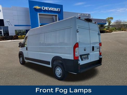 Used 2025 RAM ProMaster 2500 w/ Convenience Group FWD image 4