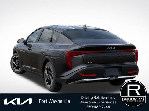 New 2026 Kia K4 EX FWD image 4
