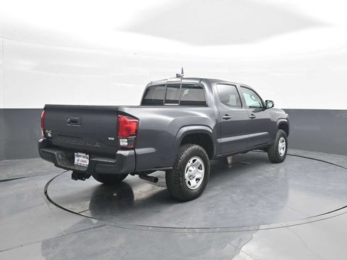 Used 2022 Toyota Tacoma SR AWD/4WD image 7