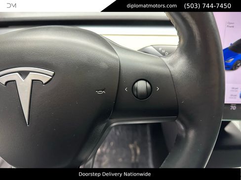 Used 2018 Tesla Model 3 Long Range image 29