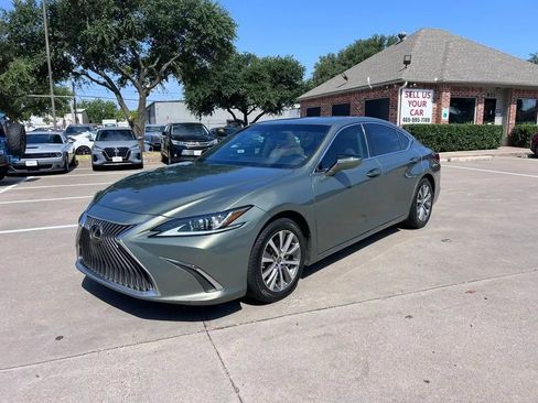 Used 2020 Lexus ES 350 w/ Accessory Package 2 FWD image 3