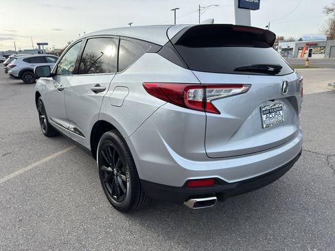 Certified 2025 Acura RDX SH-AWD image 5