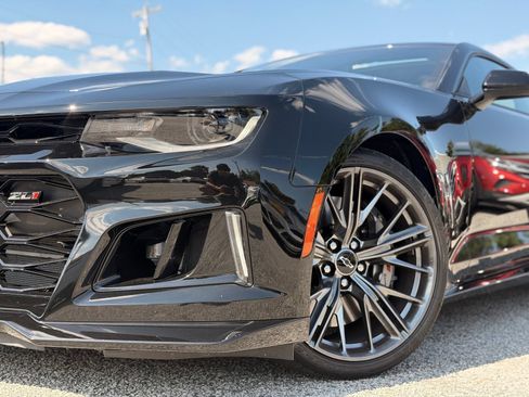 Used 2024 Chevrolet Camaro ZL1 RWD image 7