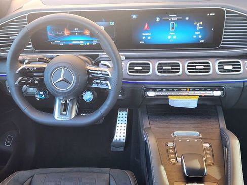 Certified 2026 Mercedes-Benz GLS 63 AMG 4MATIC image 27