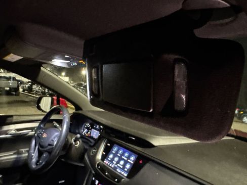 Used 2021 Cadillac XT5 Luxury w/ LPO, Floor Liner Package image 32