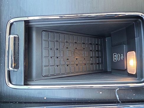 New 2026 Lincoln Aviator AWD image 20