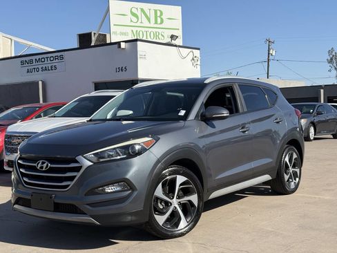 Used 2017 Hyundai Tucson Sport FWD image 1