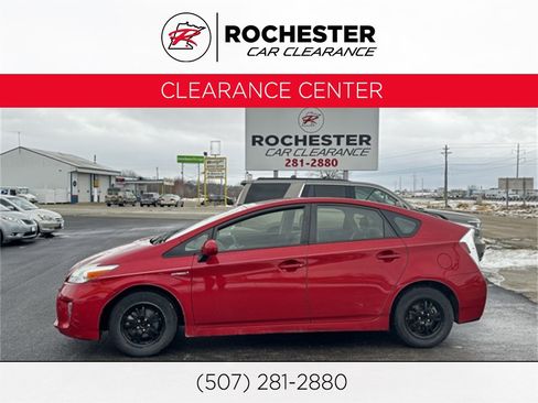 Used 2014 Toyota Prius Three image 1