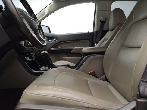 Used 2016 GMC Canyon SLT w/ Driver Alert Package AWD/4WD image 17