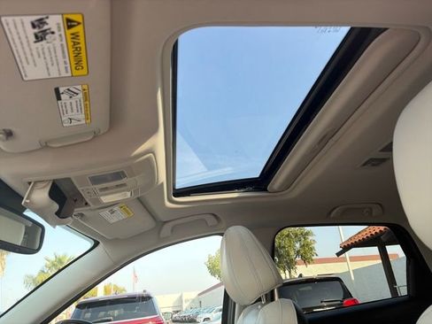 Used 2023 MAZDA CX-5 AWD 2.5 S w/ Premium Package image 24