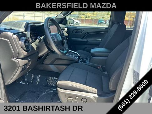 Used 2024 Chevrolet Colorado Trail Boss w/ Technology Package AWD/4WD image 18