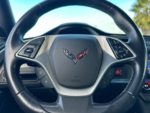 Used 2017 Chevrolet Corvette Stingray image 23