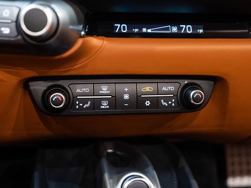 Certified 2023 Ferrari 812 GTS RWD image 40