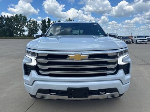 New 2026 Chevrolet Silverado 1500 High Country AWD/4WD image 38
