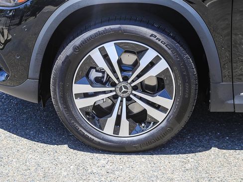 Certified 2026 Mercedes-Benz GLA 250 image 9