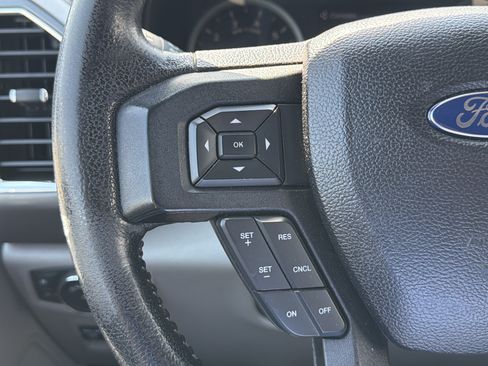 Used 2016 Ford F150 XLT w/ Equipment Group 302A Luxury AWD/4WD image 18