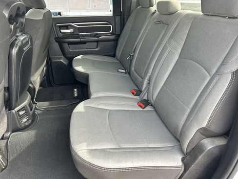 Used 2024 RAM 3500 Big Horn image 16