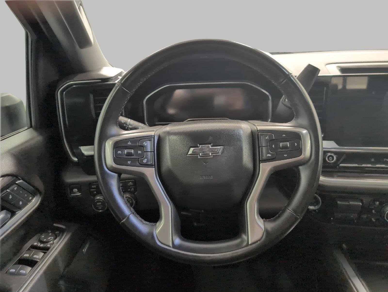 Certified 2025 Chevrolet Silverado 2500 LTZ w/ LTZ Plus Package AWD/4WD image 33