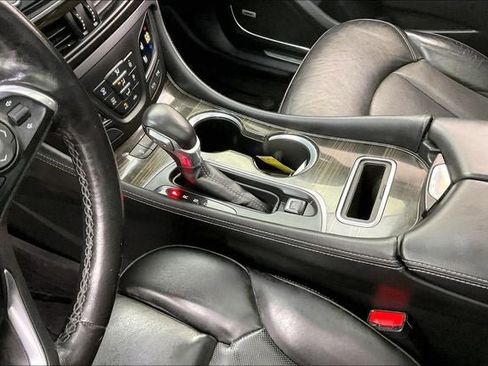 Used 2020 Buick Envision Premium image 16