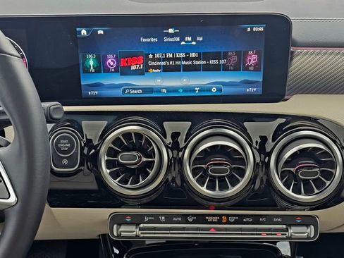 Certified 2025 Mercedes-Benz CLA 250 4MATIC image 38