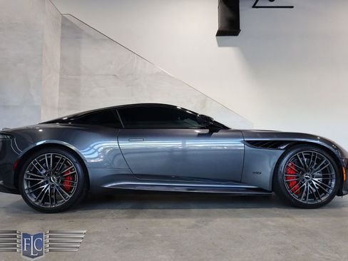Used 2022 Aston Martin DBS Superleggera image 49