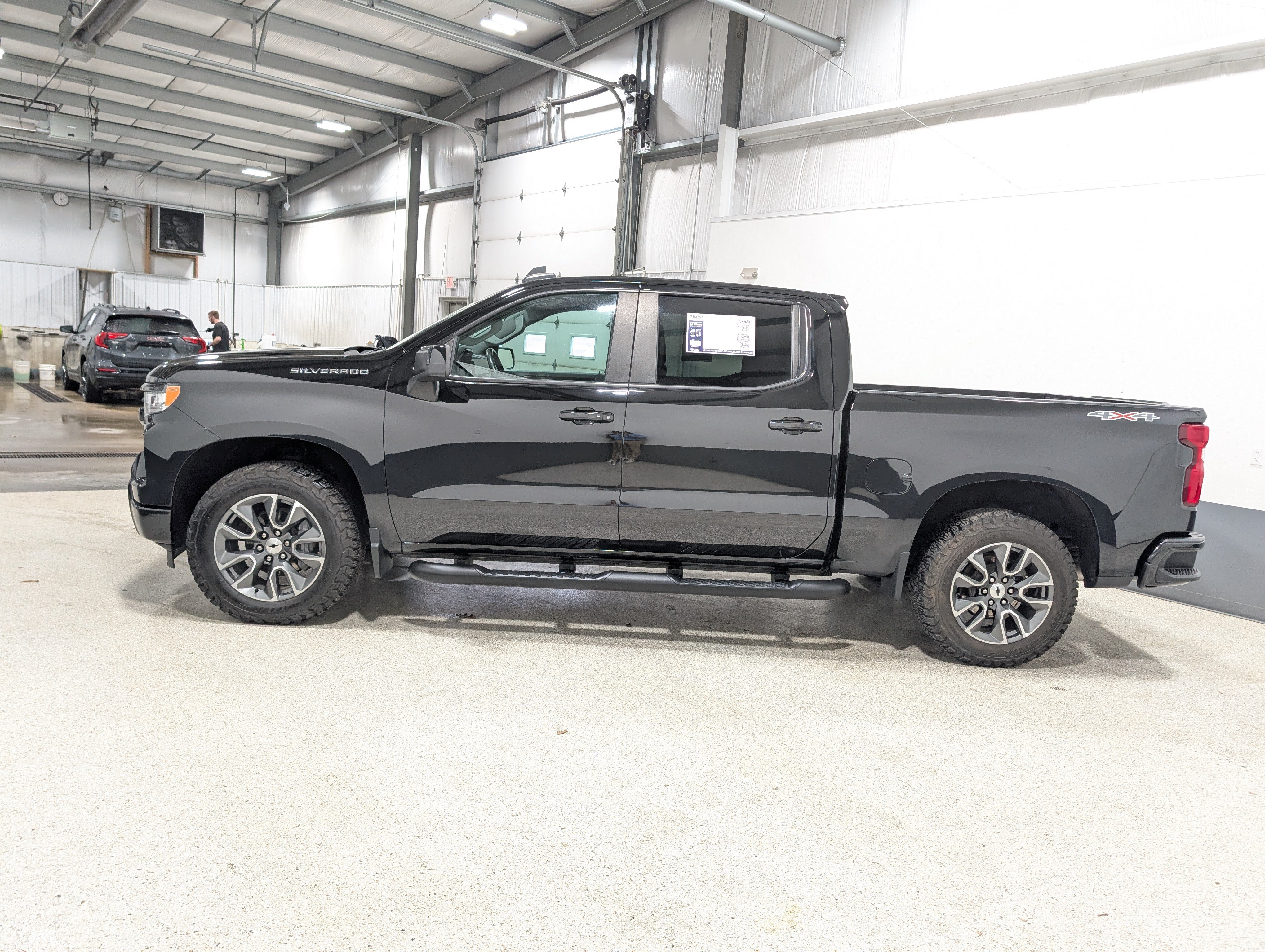 Used 2023 Chevrolet Silverado 1500 RST w/ True North Edition Plus AWD/4WD image 6