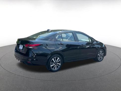 Used 2025 Nissan Versa SV FWD image 15