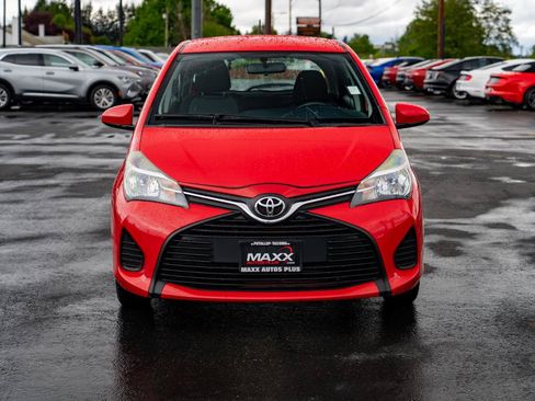 Used 2015 Toyota Yaris L FWD image 3