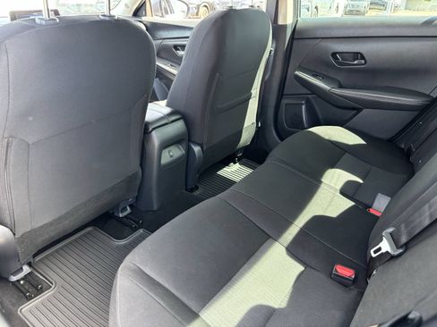 Certified 2025 Nissan Sentra SV FWD image 18