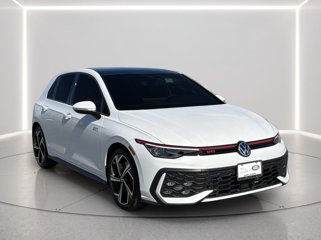 Used 2025 Volkswagen GTI SE FWD image 10