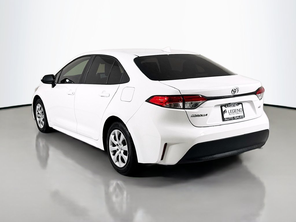 Used 2024 Toyota Corolla LE FWD image 9