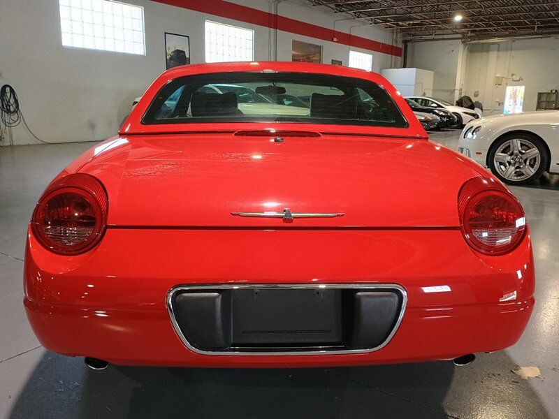 Used 2002 Ford Thunderbird RWD image 5