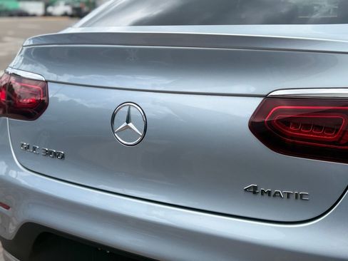 Used 2021 Mercedes-Benz GLC 300 4MATIC Coupe image 12