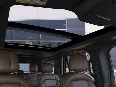 New 2026 Lincoln Navigator Reserve AWD/4WD image 22