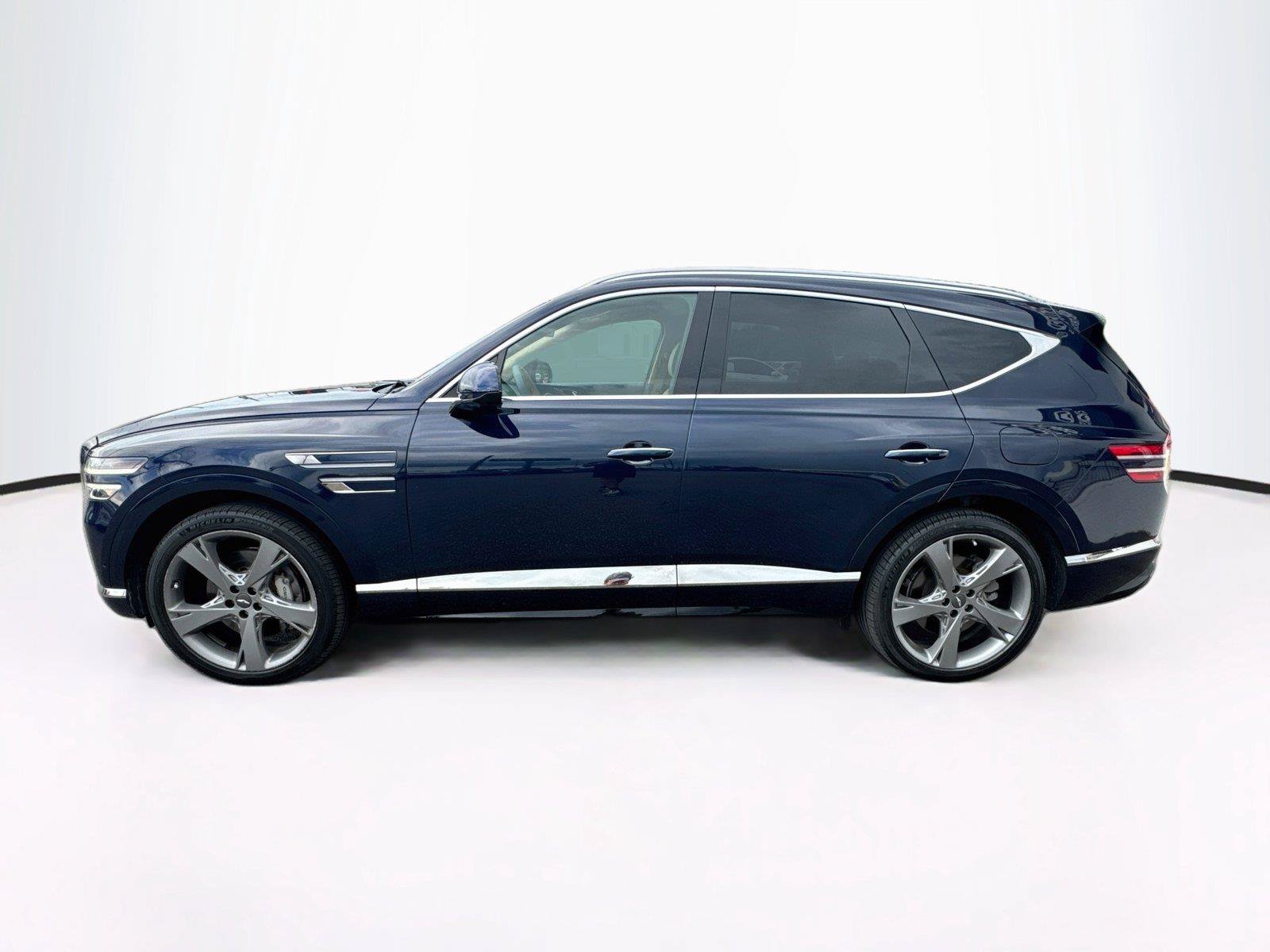 Used 2021 Genesis GV80 3.5T w/ Prestige Package 07 AWD/4WD image 2