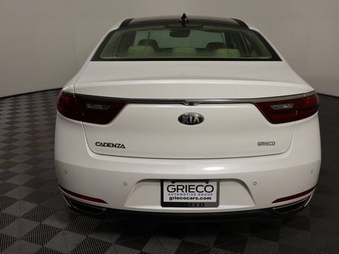 Used 2019 Kia Cadenza Technology FWD image 7