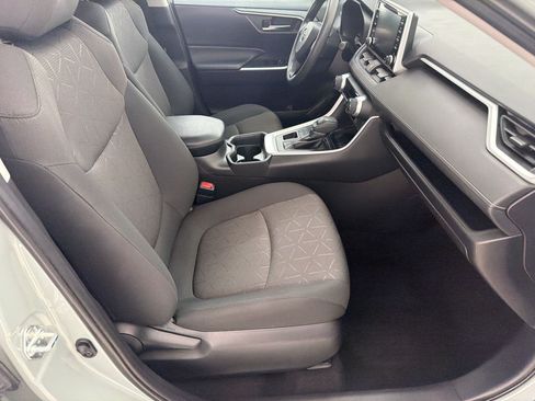 Used 2019 Toyota RAV4 XLE w/ Convenience Package AWD/4WD image 23