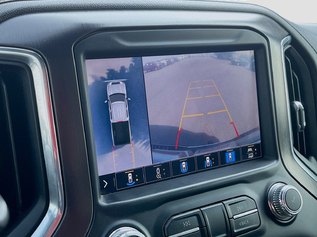 Used 2020 GMC Sierra 2500 AT4 w/ AT4 Premium Package AWD/4WD image 24