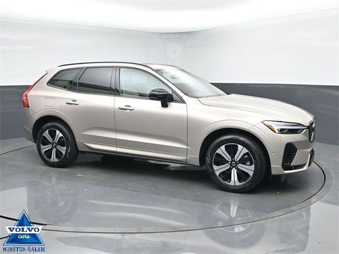 Used 2024 Volvo XC60 T8 Plus w/ Protection Package Premier image 1