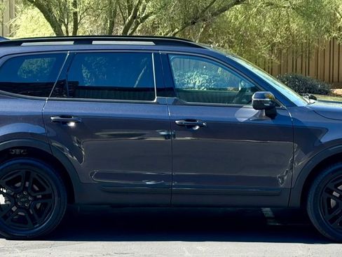 Used 2025 Kia Telluride EX X-Line AWD/4WD image 4