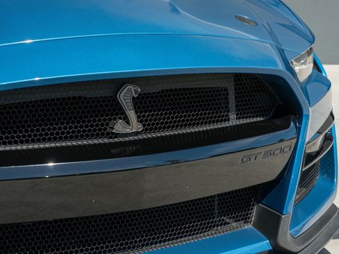 Used 2021 Ford Mustang Shelby GT500 w/ Technology Package RWD image 33