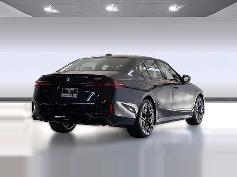 New 2026 BMW 530i w/ M Sport Package image 8
