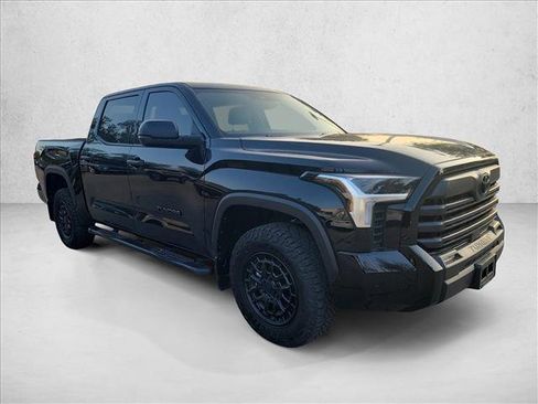 Used 2024 Toyota Tundra SR5 image 3