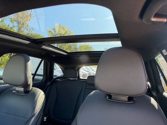 Certified 2026 Mercedes-Benz GLC 300 4MATIC image 6