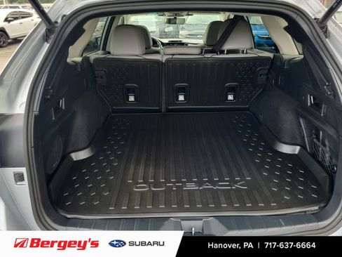 Certified 2025 Subaru Outback Limited AWD/4WD image 15