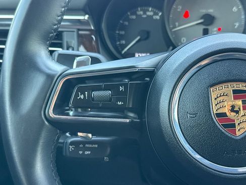 Used 2022 Porsche Macan S AWD/4WD image 26